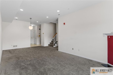 902 Amboy Ave unit 7, Edison, NJ 08837 - photo 4