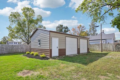 63 Jones St, West Jefferson, OH 43162 - photo 4