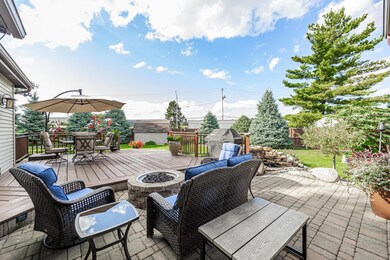 1573 Raspberry Ct 059
