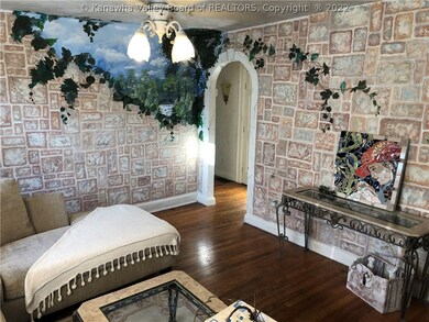 1314 Fletcher Ave, Dunbar, WV 25064 - photo 3