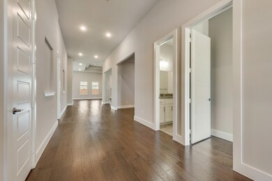 2802 Shady Oaks Ln, Sherman, TX 75092 - photo 2