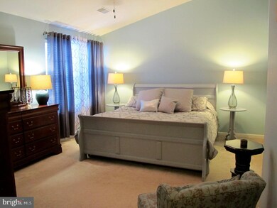 214 Tall Trees Cir, Downingtown, PA 19335 - photo 2