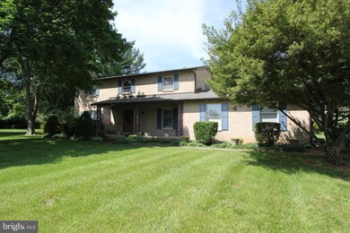 7001 Runnymeade Ct, Frederick, MD 21702 - photo 2