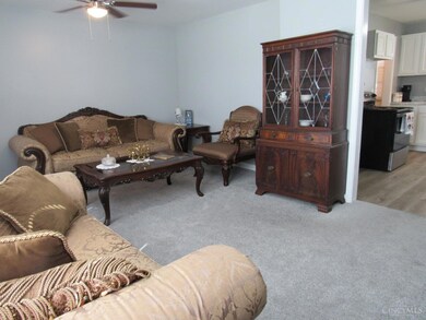 607 S Broadway St, Blanchester, OH 45107 - photo 5