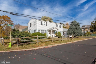 700 Warren St, Willow Grove, PA 19090 - photo 3