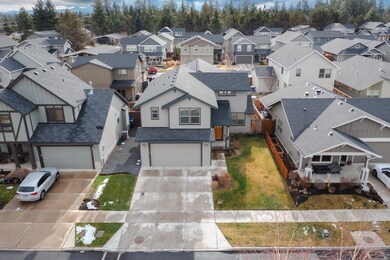 20783 SE Helen Ln, Bend, OR 97702 - photo 3