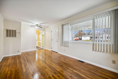 2436 Charlemagne St, Grove City, OH 43123 - photo 5