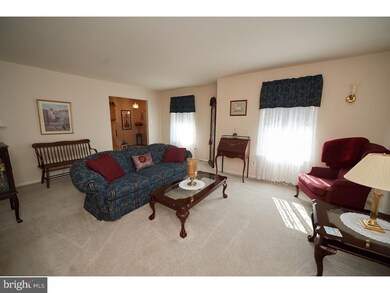 93 Watergate Dr, Feasterville Trevose, PA 19053 - photo 7