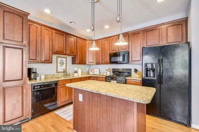 42910 Overly Square, Chantilly, VA 20152 - photo 6