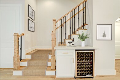 615 W 26th St, Houston, TX 77008 - photo 5