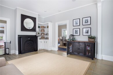 41 Sherman St, Newport, RI 02840 - photo 5