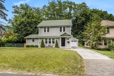 2010 Commonwealth Ave-36