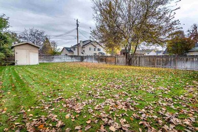 1315 S Holly St, Nampa, ID 83686 - photo 4