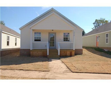 2048 S Florida Way, Fayetteville, AR 72701 - photo 2