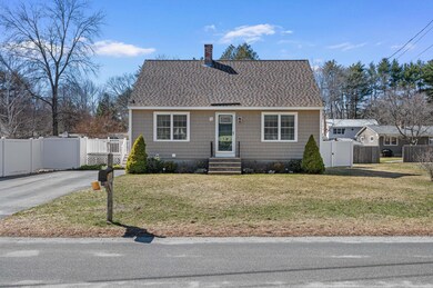 32 Hanson Dr, Topsham, ME 04086 - photo 2