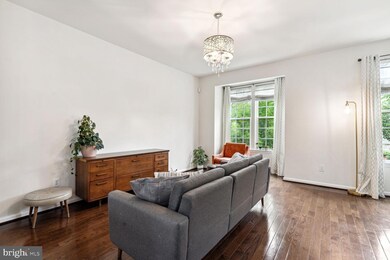 4372 Daisy Reid Ave, Woodbridge, VA 22192 - photo 5