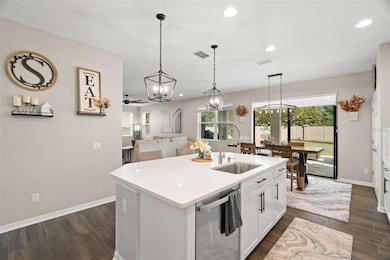 1216 Multiflora Loop, Lutz, FL 33558 - photo 6