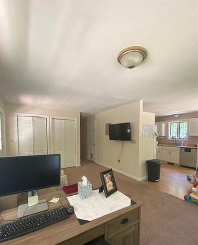 404 Old Chesterfield Rd, Winchester, NH 03470 - photo 6