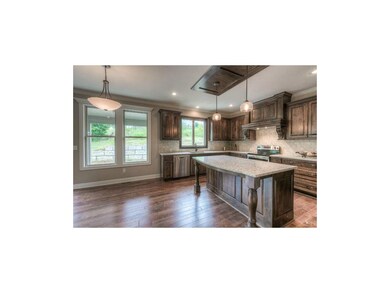 dining area off kitchen