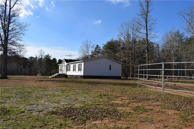 806 Coggins Mine Rd, Troy, NC 27371 - photo 6