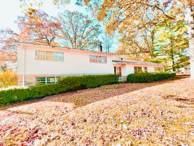 208 Southridge Rd, Fort Wayne, IN 46825 - photo 4