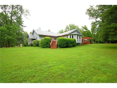 312 E Locust St, Rogers, AR 72756 - photo 5