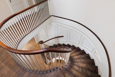 41 Codman Rd, Brookline, MA 02445 - photo 7