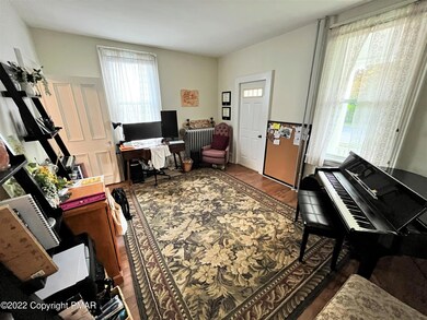 510 Center St, Jim Thorpe, PA 18229 - photo 5