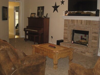 9302 Saguaro Cir, Odessa, TX 79765 - photo 4