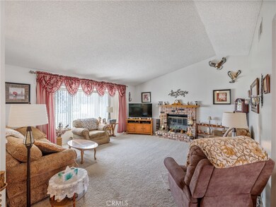 14292 Brentwood Dr, Victorville, CA 92395 - photo 6