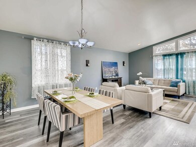 11637 NE 112th St, Kirkland, WA 98033 - photo 7