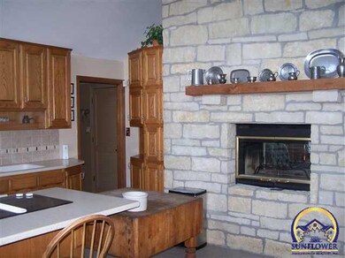 14831 158th Rd, Mayetta, KS 66509 - photo 4