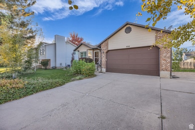 444 Creekside Way, Kaysville, UT 84037 - photo 2