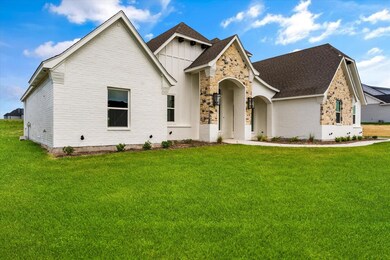 468 Red Bird Dr, Springtown, TX 76082 - photo 6