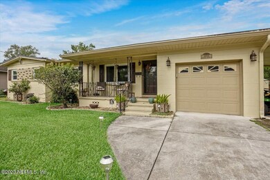 4604 Solandra Cir E, Jacksonville, FL 32210 - photo 5