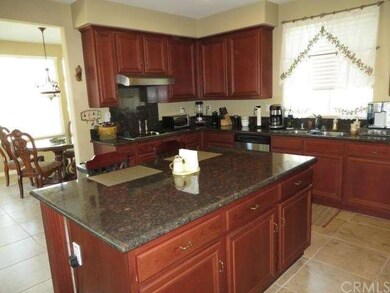 Large center island with storage