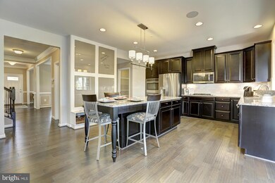 11828 Peppervine Dr, Clarksburg, MD 20871 - photo 5