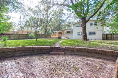 1039 Kellow Dr, Jacksonville, FL 32216 - photo 2