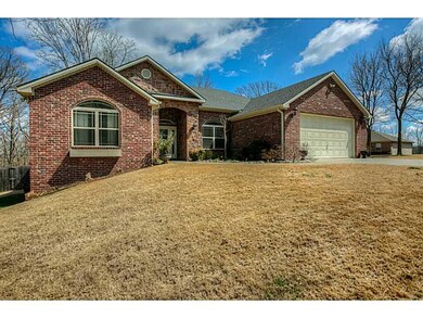 2 Darst Ln, Bella Vista, AR 72715 - photo 2