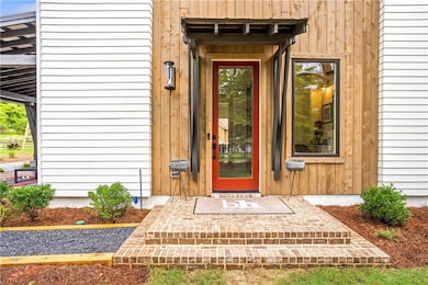 Gorgeous Front Entry
