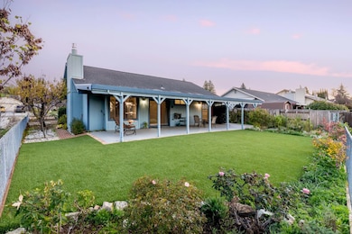 143 Saint Johns Dr, Grass Valley, CA 95945 - photo 3