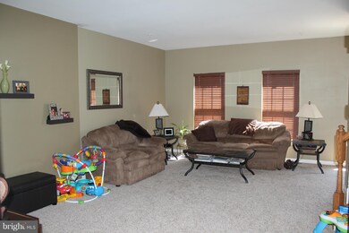 9409 Manor Forge #71 Way, Owings Mills, MD 21117 - photo 5