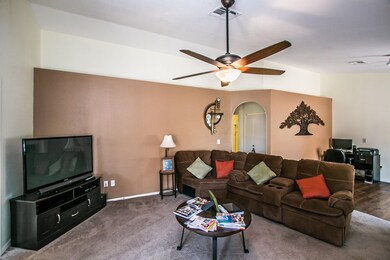 10008 - 1727 E Bluefield Ave - Heather-6