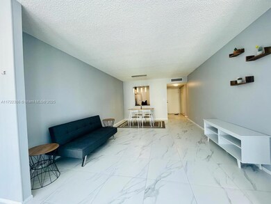 DeSoto Park unit 314, Hallandale Beach, FL 33009 - photo 2