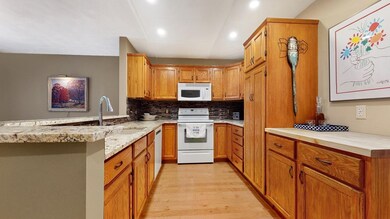 101453 Amity MLS Schell