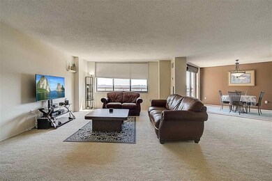 1329 Harmon Cove Tower, Secaucus, NJ 07094 - photo 5