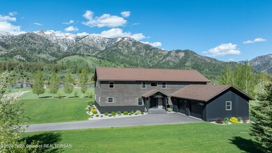 607 Alpine Village Loop-6