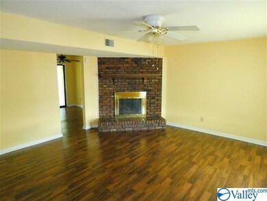 3604 Conger Rd SW, Huntsville, AL 35805 - photo 6