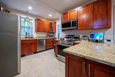 399 May St, Worcester, MA 01602 - photo 2