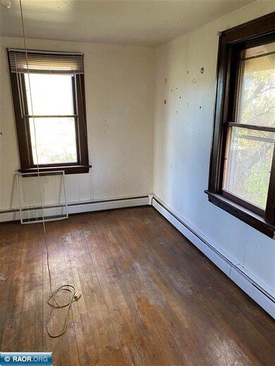 417 N 2nd Ave, Virginia, MN 55792 - photo 7